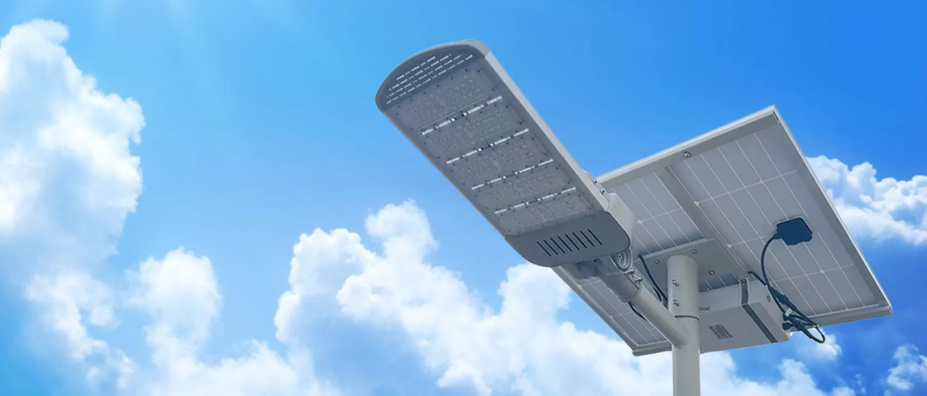 Luz de calle solar dividida