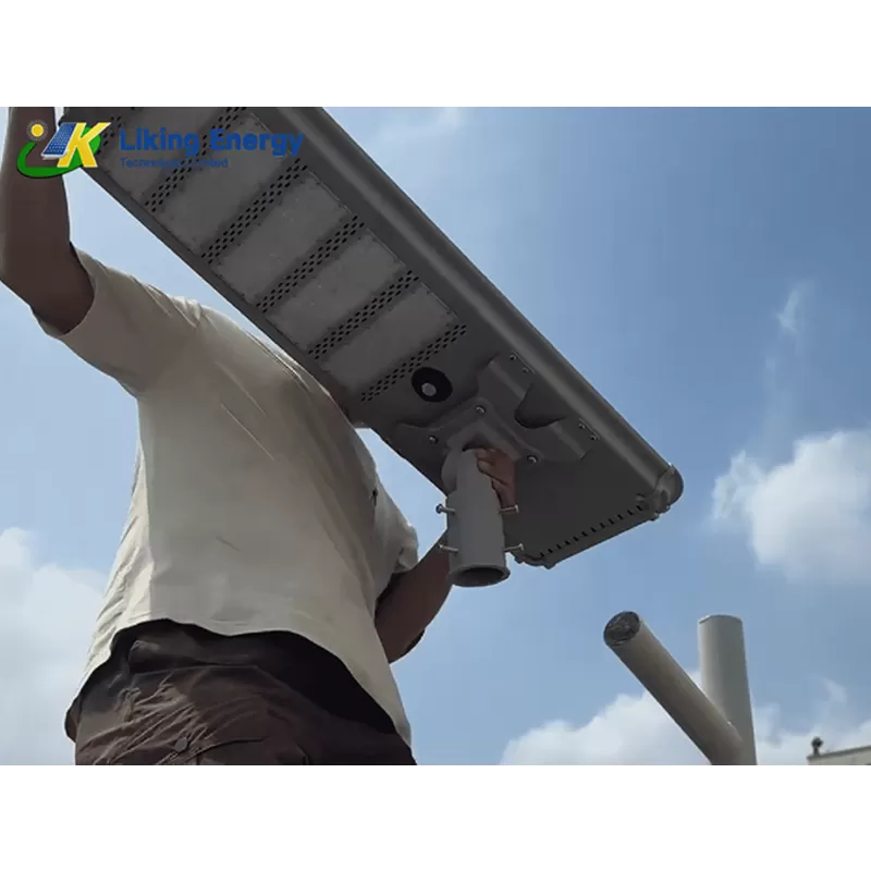 Soluciones de farola solar todo en uno